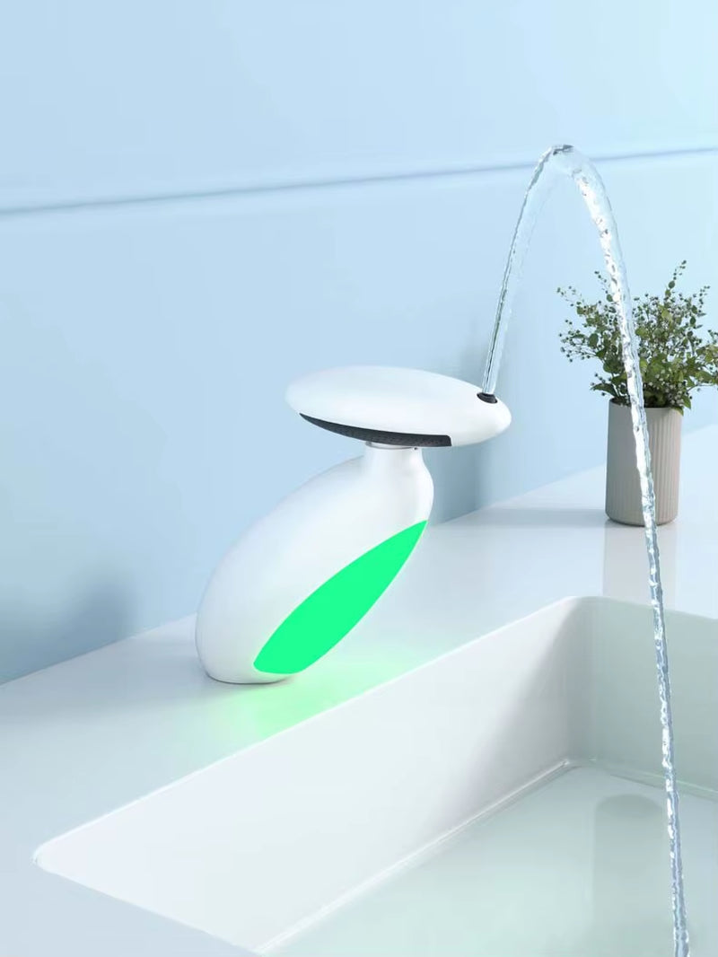 Elevate Your Bathroom with the Stylish Penguin Pull-Out Basin Faucet Featuring LED Light and Color-Changing Spray