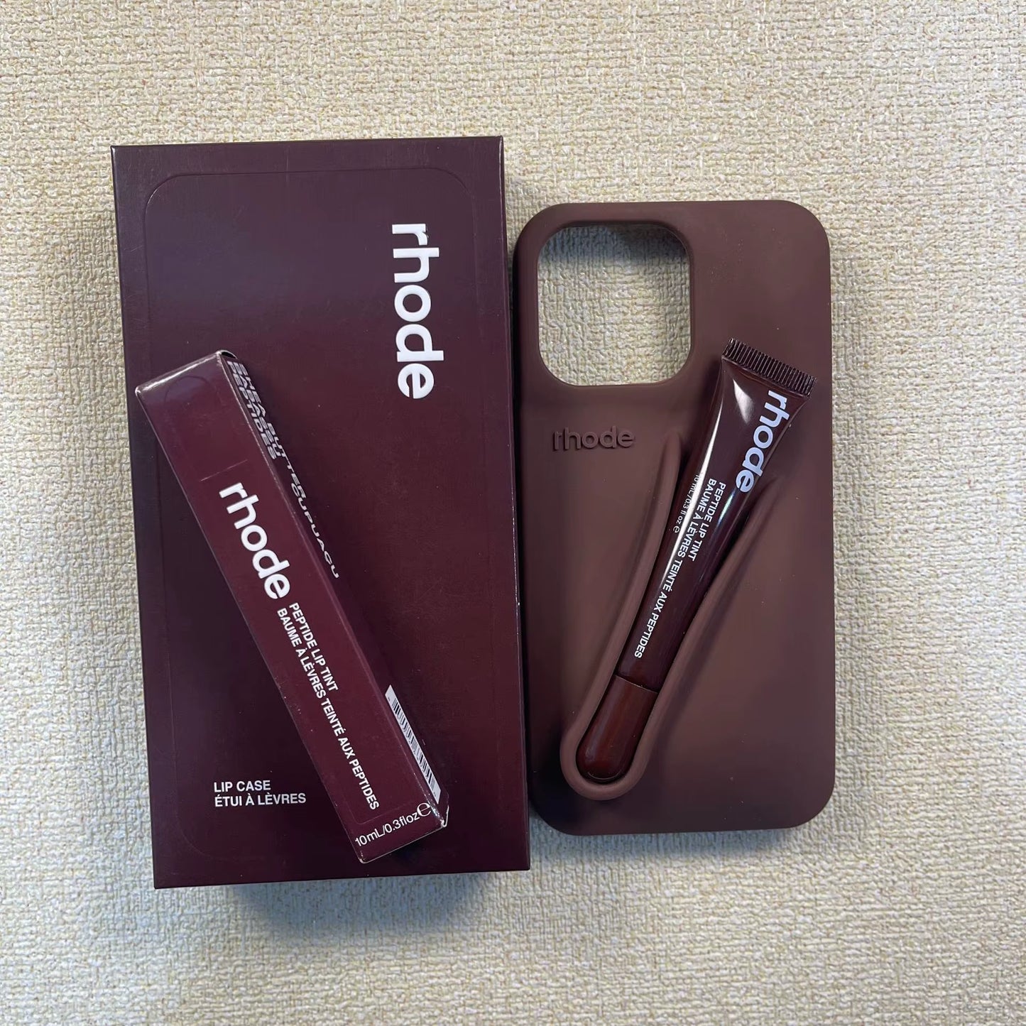 Elevate Your Style with Our Luxury Shockproof Silicone Phone Case for iPhone 17, 16, 14 Plus & 15 Pro Max