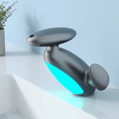 Elevate Your Bathroom with the Stylish Penguin Pull-Out Basin Faucet Featuring LED Light and Color-Changing Spray